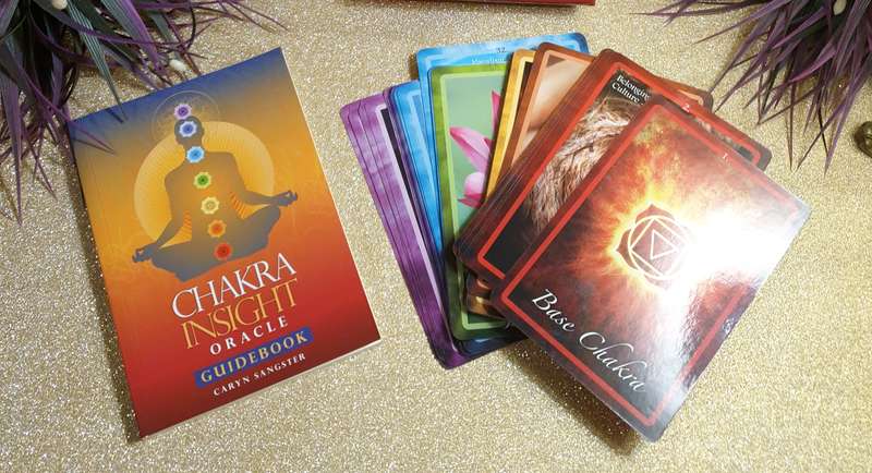 CHAKRA INSIGHT ORACLE (49 cards &  book)