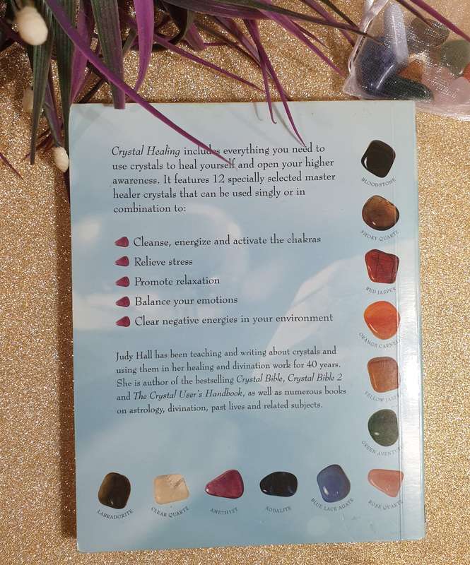 Crystal Healing  Judy Hall  | BOOK & CRYSTALS |