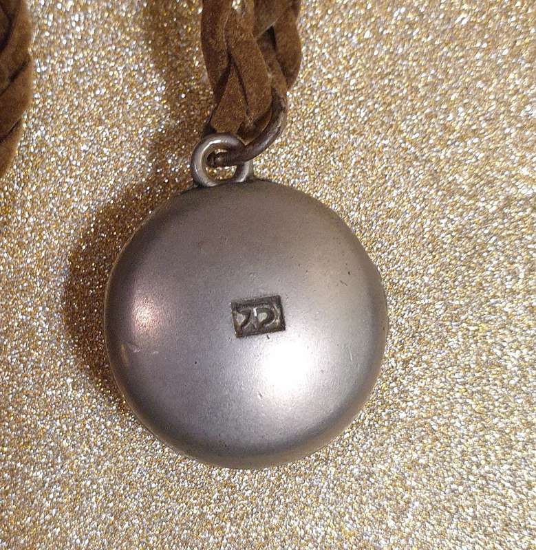 Essential oil Diffuser Necklace locket Pendant Jewelry