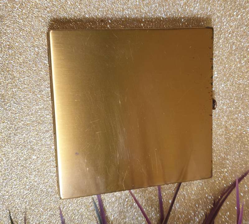 Vintage Compact WADSWORTH MADE IN THE USA MAKEUP COMPACT