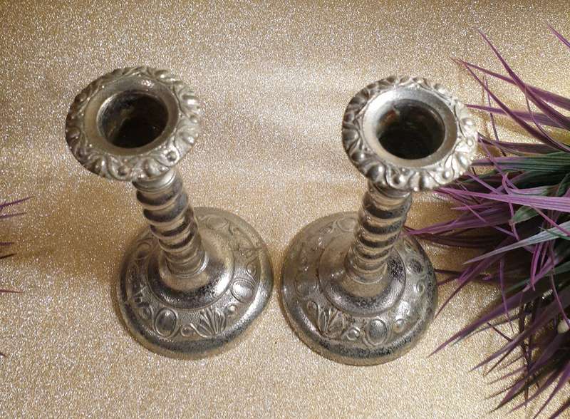 SET OF CANDLE HOLDERS | METAL | MADE IN ENGLAND |