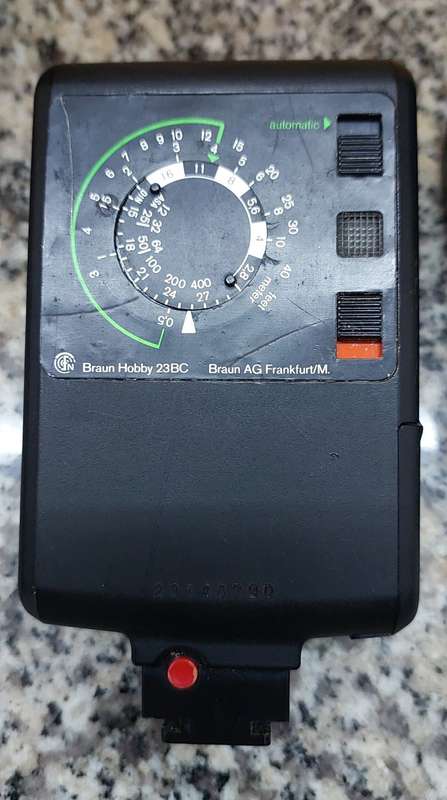 BRAUN AND KALIMAR FLASH FOR 35MM CAMERA  - WORKING TESTED.