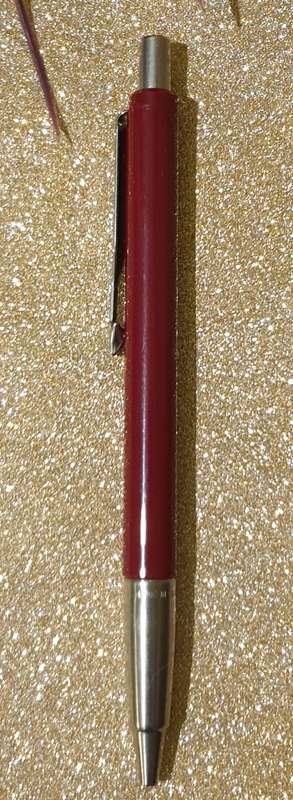 PARKER PEN MADE IN THE UK | NEEDS A NEW REFILL |