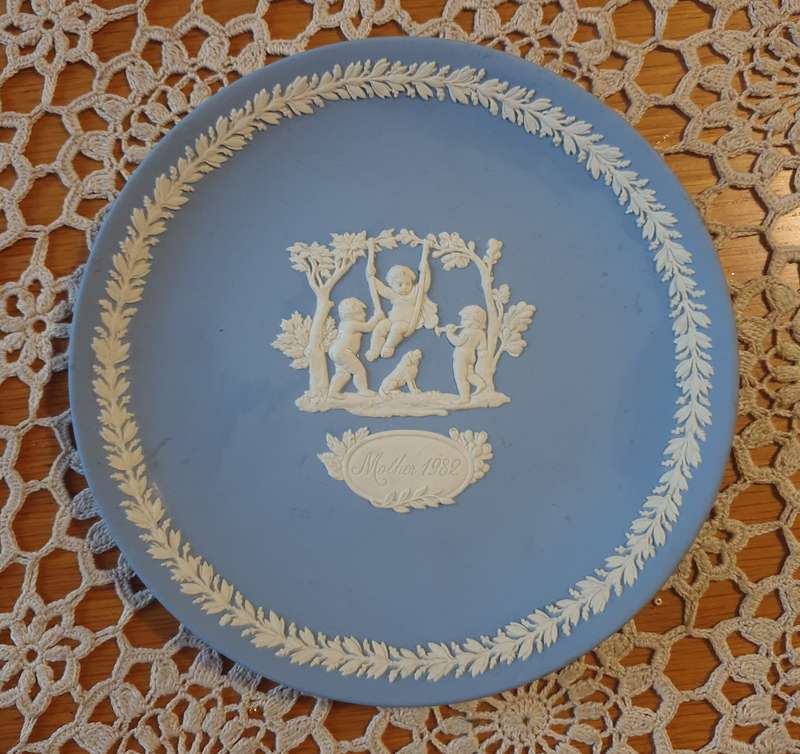 Wedgwood Blue Jasperware 1982 Mother's  Plate