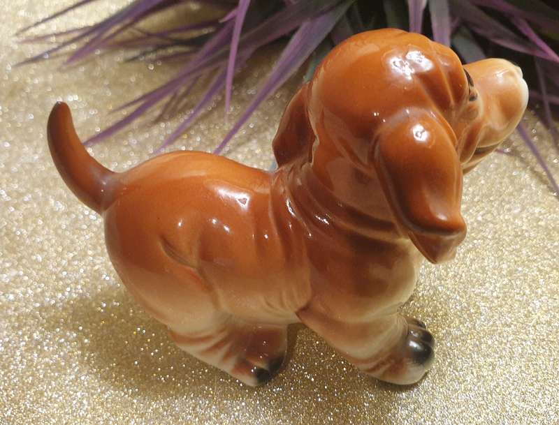 Vintage  Porcelain Glazed Daschund Weiner Dog Figurine Novelty Decor