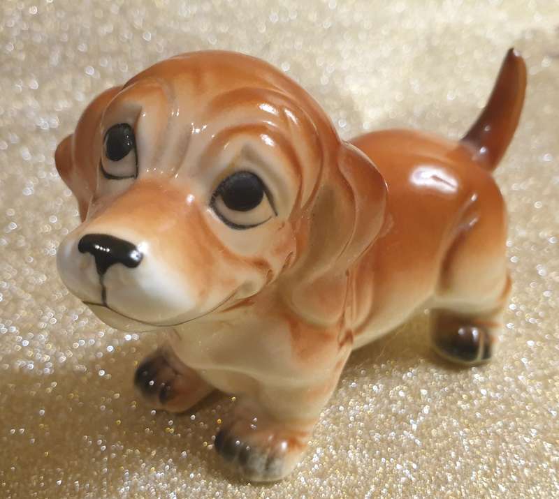 Vintage  Porcelain Glazed Daschund Weiner Dog Figurine Novelty Decor