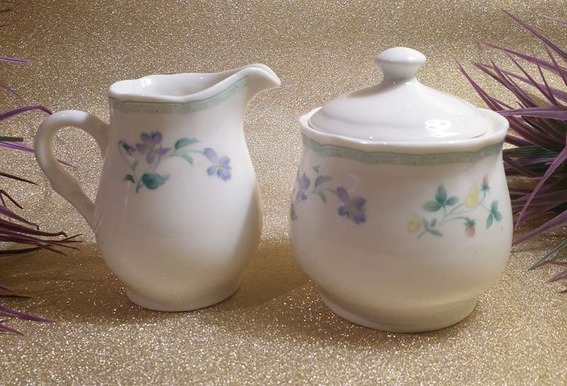 Regent bone china porcelain Milk Pourer with Sugar Bowl