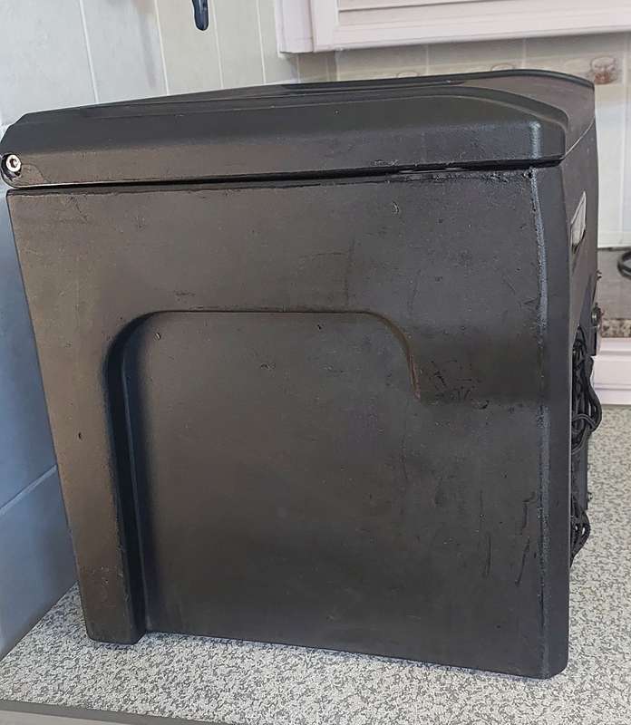 Mazda BT 50 Heavy duty fridge/ freezer