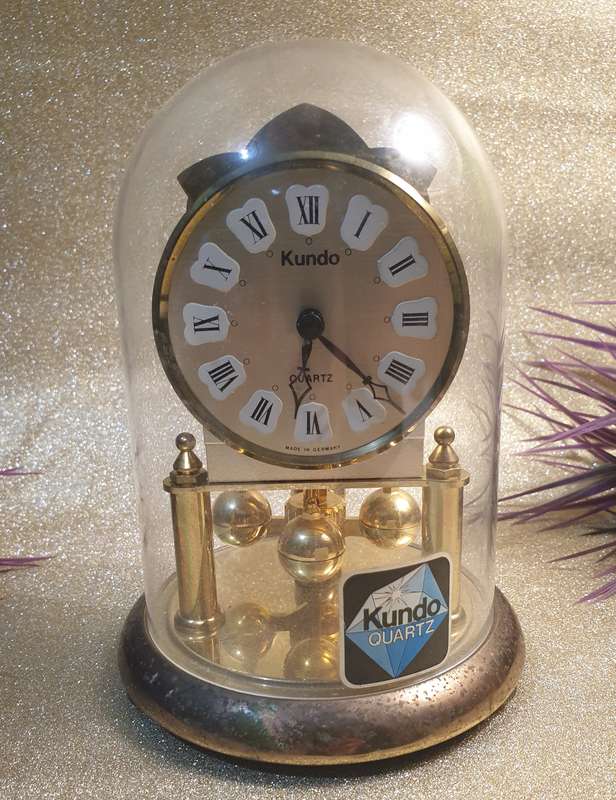 Kundo  Anniversary Clock Quartz Roman Numerals Plastic Dome