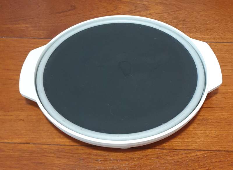 Regal Quick Cheese 10" browning grill pan | 30 X 27 X 3.5 CM HIGH |