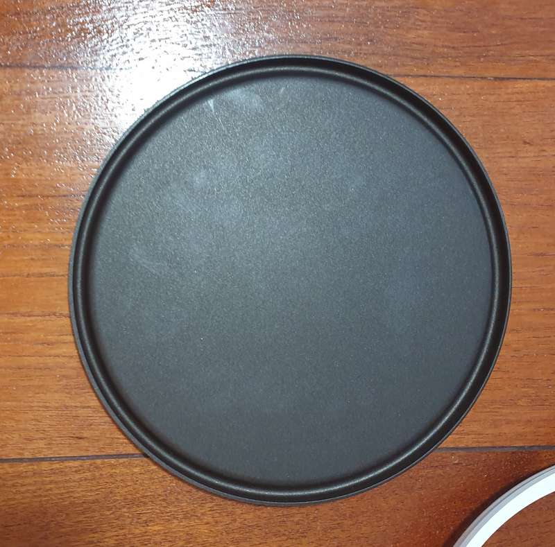 Regal Quick Cheese 10" browning grill pan | 30 X 27 X 3.5 CM HIGH |