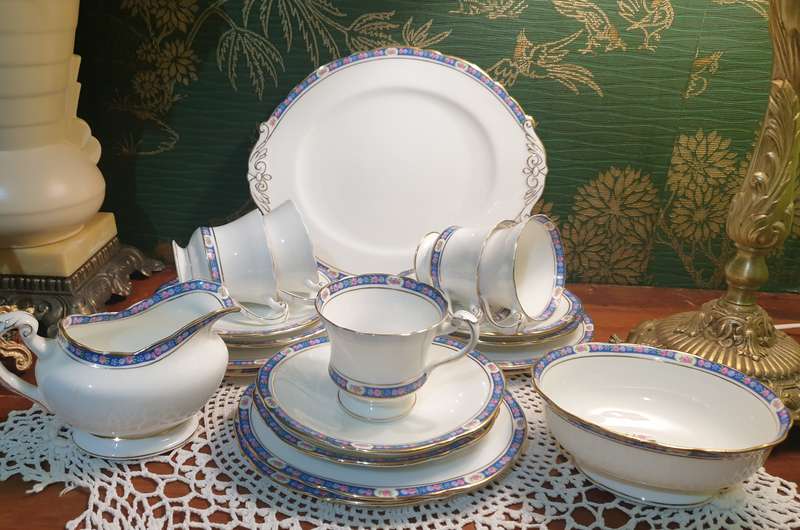 PARAGON TEA SET  | RD. No. 744170 | SET OF 20 PIECES |