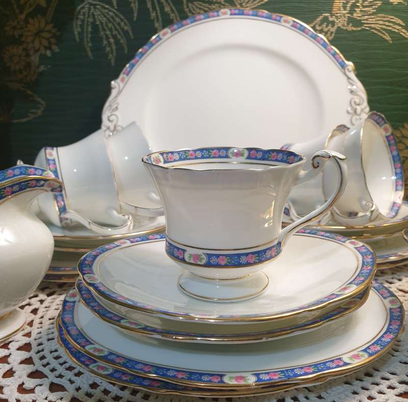 PARAGON TEA SET  | RD. No. 744170 | SET OF 20 PIECES |