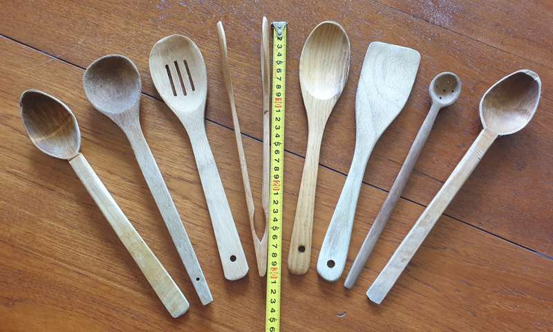 WOODEN UTENSILS FOR YOUR KITCHEN | JOB LOT |