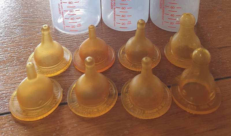 Royal Canin: puppy milk bottles  | 01|