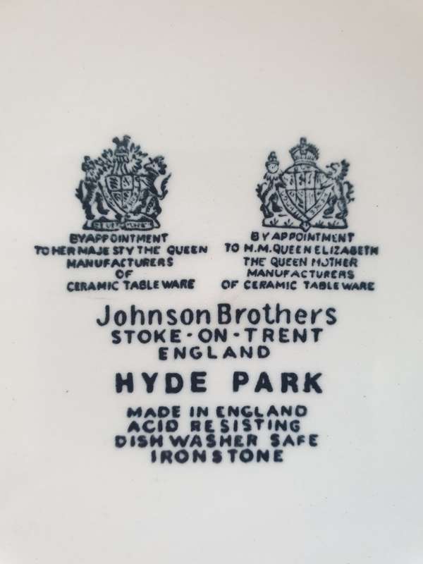 Vintage Johnson Brothers Hyde park octagonal , ironstone made in England 1980s