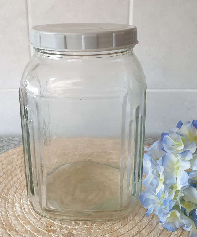 VINTAGE GLASS BOTTLE | STORAGE | DECOR | KITCHENALIA | 02