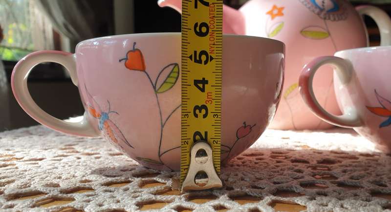 Woolworths Tea Pot with 3 Cups