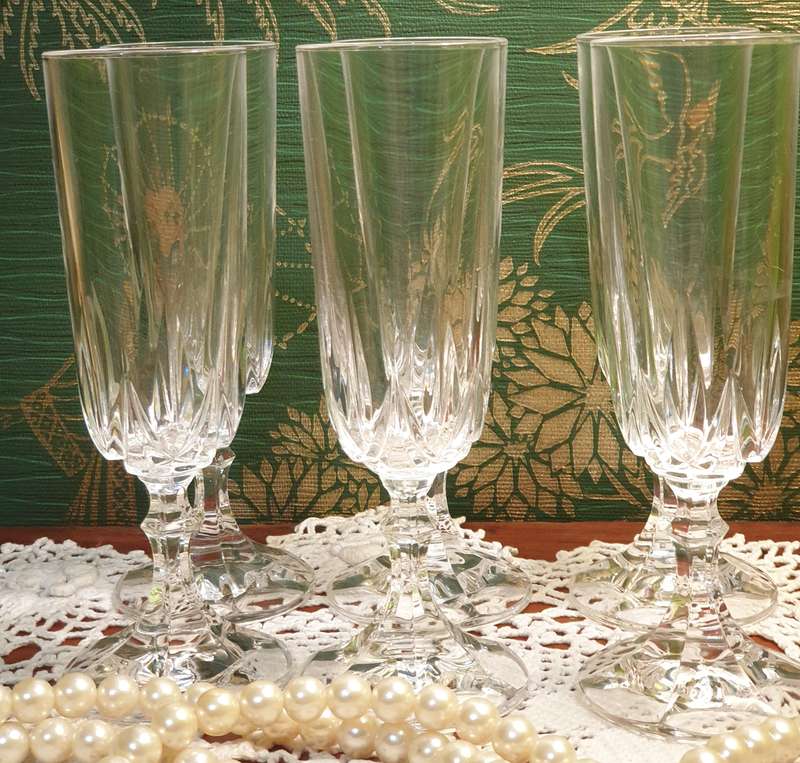 Set of six Vintage  Crystal Champagne Flutes