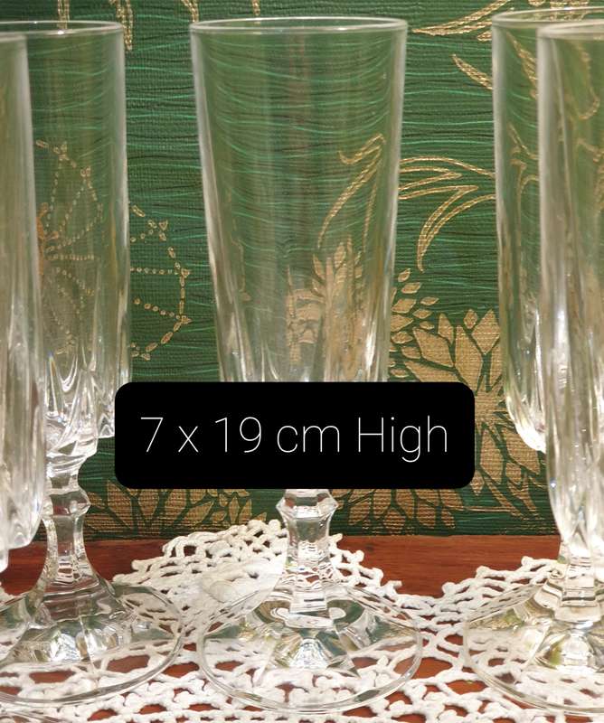 Set of six Vintage  Crystal Champagne Flutes