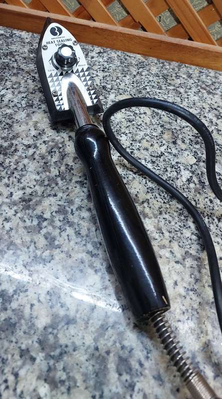 Heat sealing iron 220v