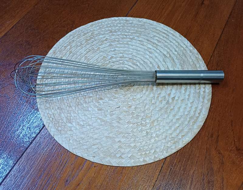 VERY LARGE WHISK FOR YOUR KITCHEN