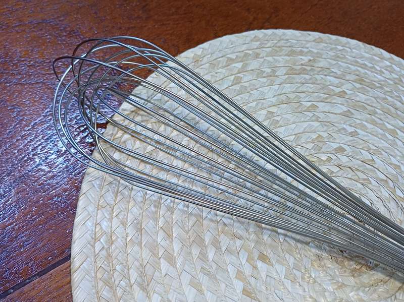VERY LARGE WHISK FOR YOUR KITCHEN