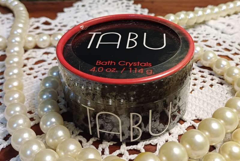 Vintage TABU DANA TABU BATH CRYSTALS