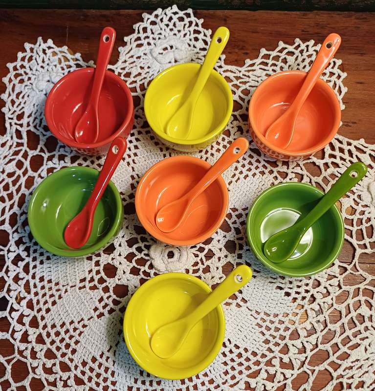 Ceramic Condiment Bowls with Spoons
