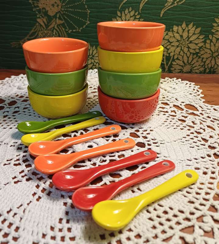 Ceramic Condiment Bowls with Spoons