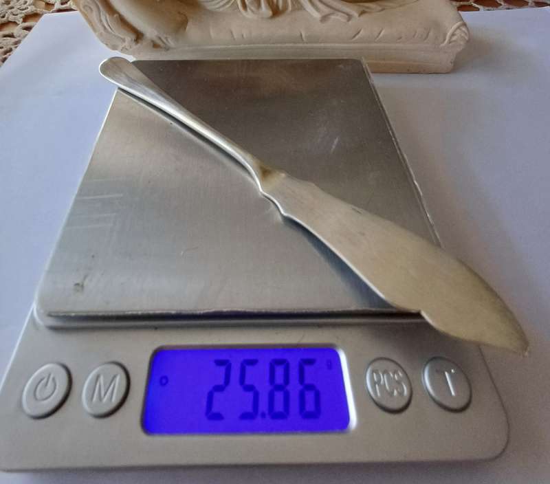 SILVER HALLMARK KNIFE