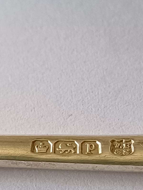 SILVER HALLMARK KNIFE