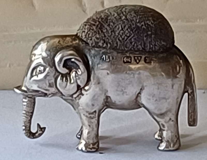 Miniature Novelty Silver Elephant Pin Cushion.