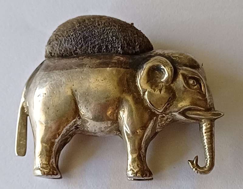 Miniature Novelty Silver Elephant Pin Cushion.