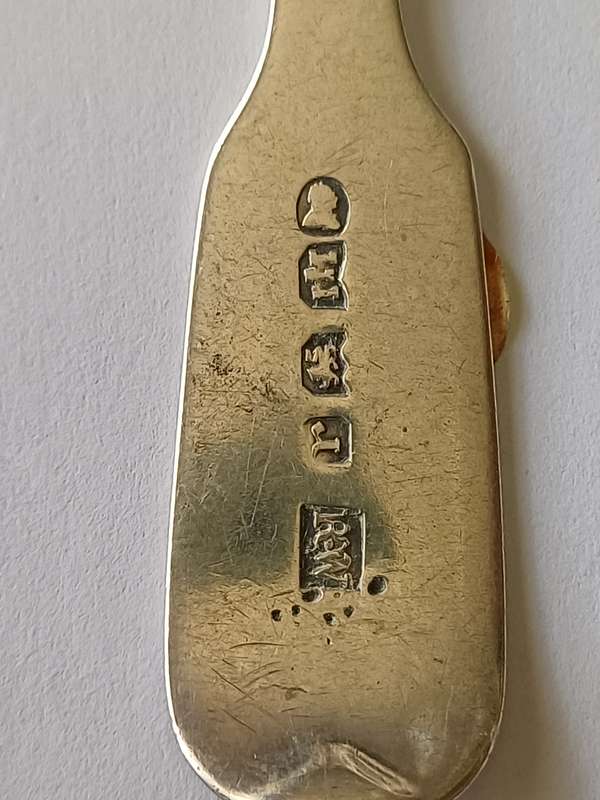 Antique Silver Spoon  Dated 1833  Exeter Hallmarked  17.73g