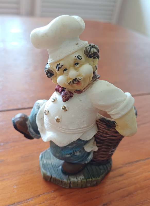MR PRICE KITCHEN DECOR