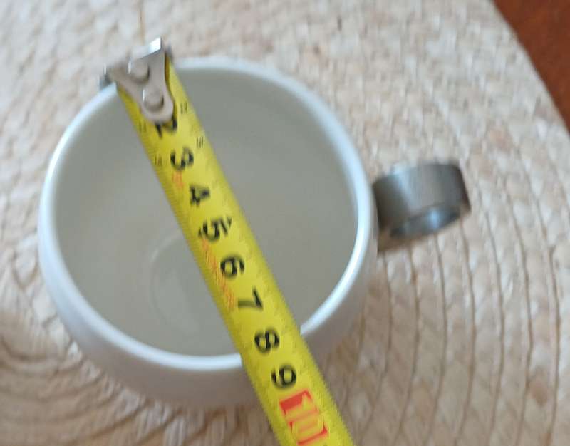 SET OF WHITE COFFEE MAGPPIE MUGS