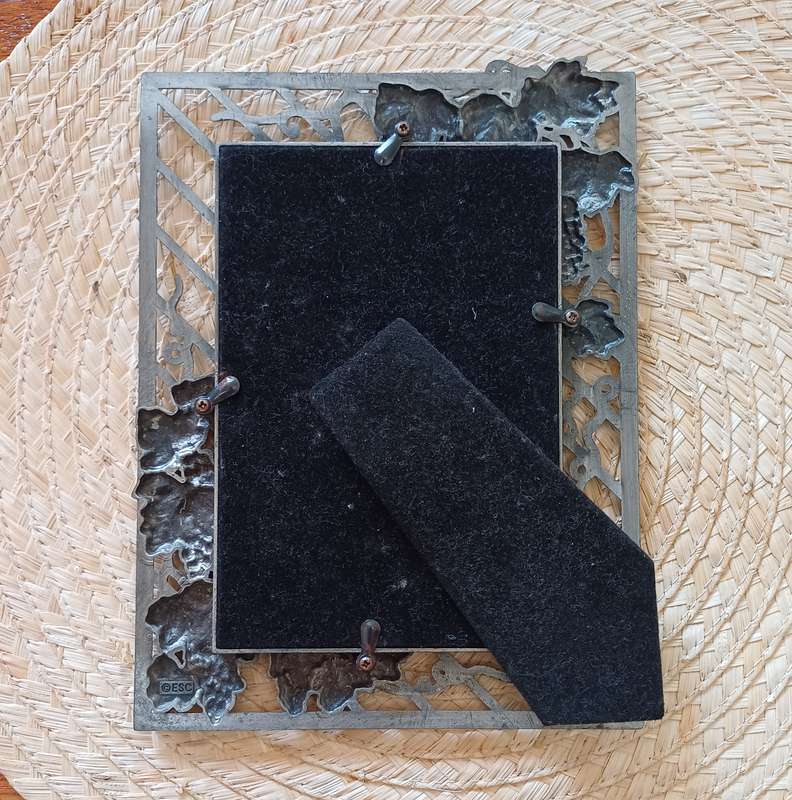 SET OF PEWTER PHOTO FRAMES FOR YOUR COLLECTION