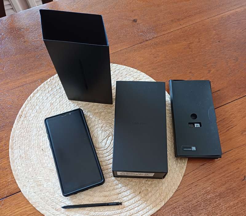 SAMSUNG NOTE 9