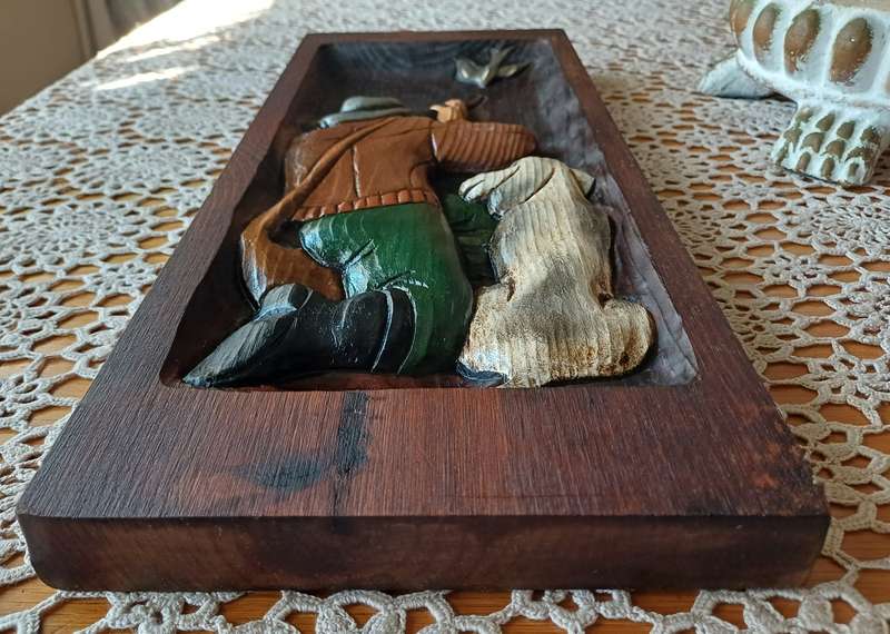 Vintage Hunter Dog Wood Wall Hanging Panel Plaque 3D Carved Painted Man Cave