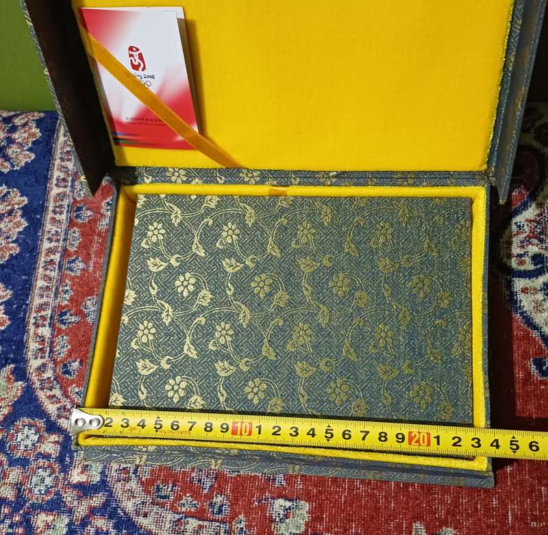 Chinese accordion book with  silk panels |