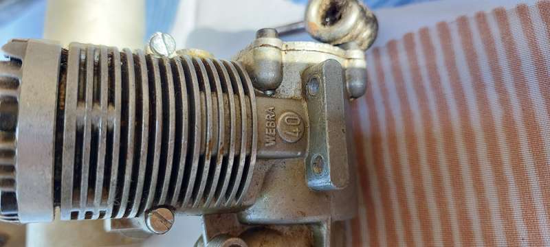 Collection of radio Controlled aircraft engins and accessories