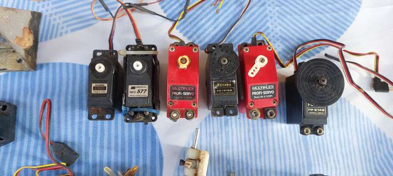 Collection of radio Controlled aircraft engins and accessories