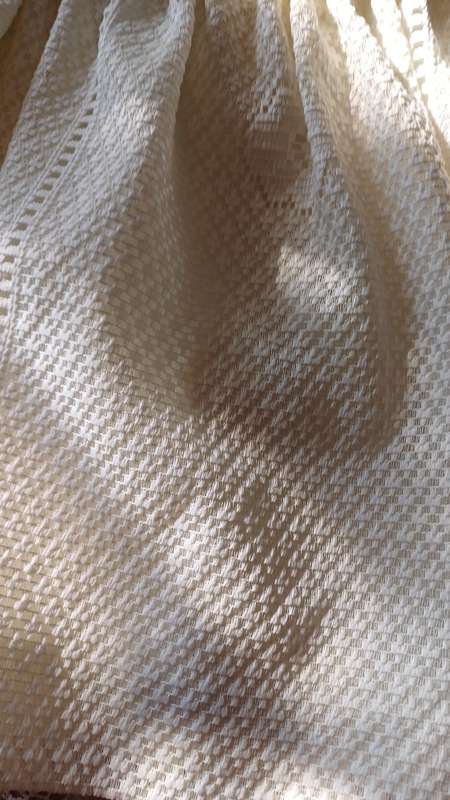 LACE CURTAIN WITH LINING 42 CM X 4 METERS VERY GOOD CONDITION | LIKE NEW |