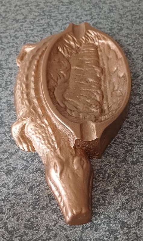 Vintage Cast Iron Crocodile Ashtray  Victoria Falls Souvenir | Heavy Copper-Coloured Collectible