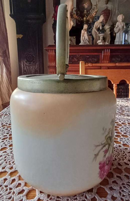 Porcelain Floral Biscuit Jar 14 x 14 cm High