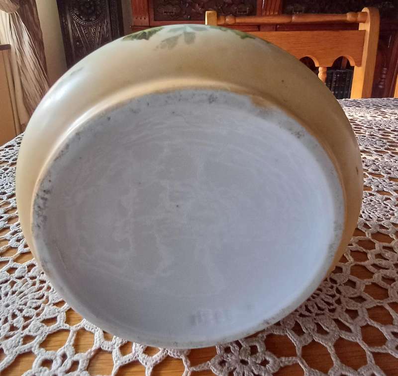 Porcelain Floral Biscuit Jar 14 x 14 cm High