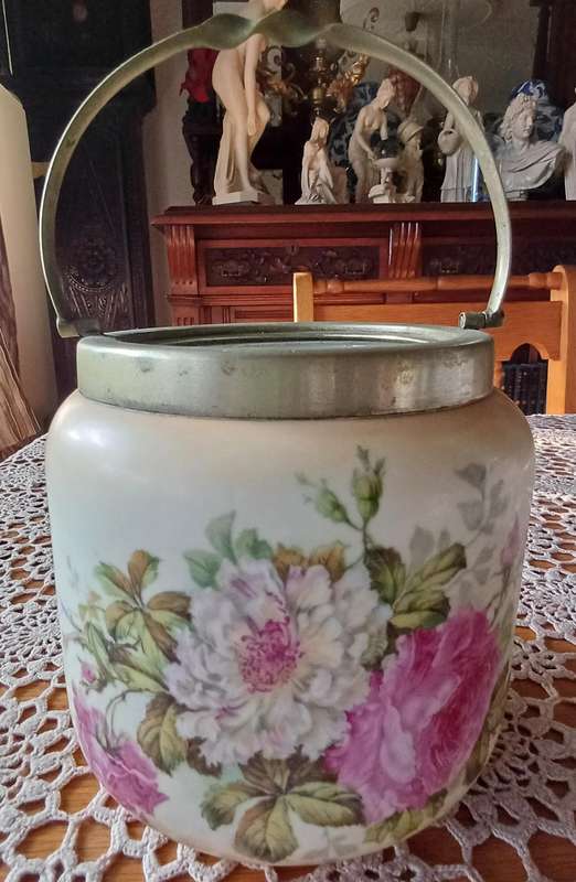 Porcelain Floral Biscuit Jar 14 x 14 cm High