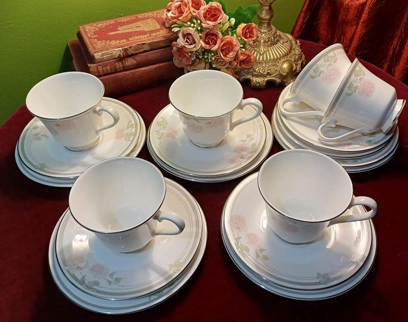 Royal Doulton Twilight Rose (1984) Set of 6 Trios | Excellent Condition