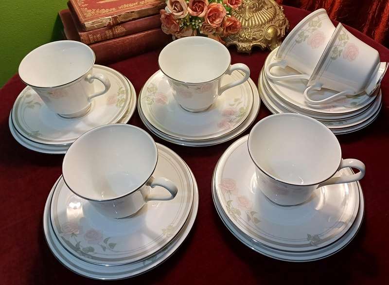 Royal Doulton Twilight Rose (1984) Set of 6 Trios | Excellent Condition